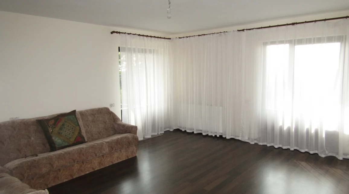 Oferta Casa, 6 camere, 270 mp , Barnova, de vanzare,  Pietrarie imagine 8