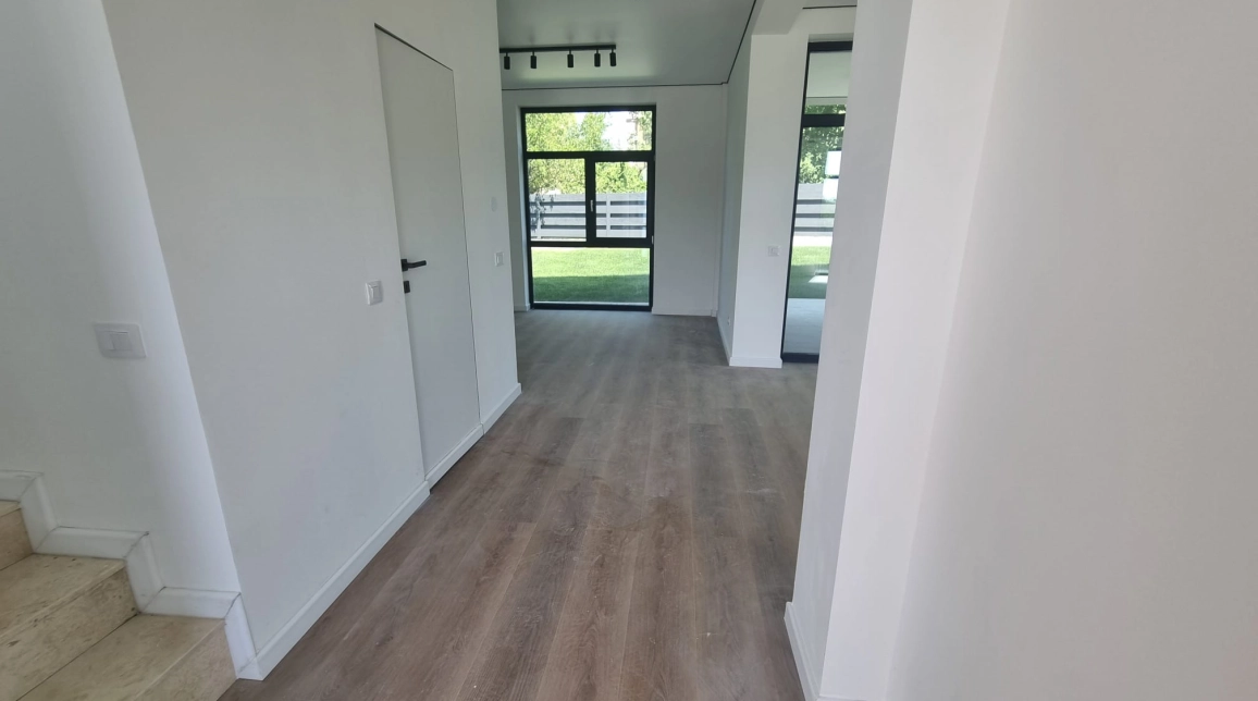 Oferta De vanzare casa, 4 camere, 106 mp , Visani,  TLT Visan imagine 3