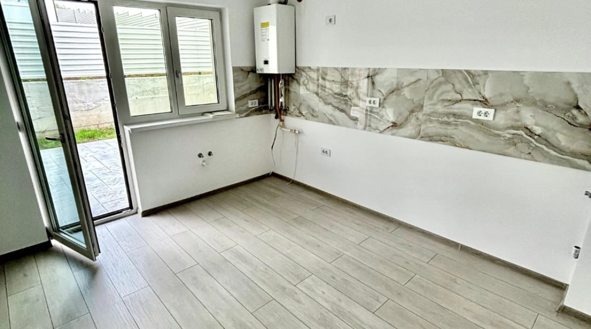 Oferta 4 camere, 110 mp , de vanzare casa in zona Rediu,   imagine 2