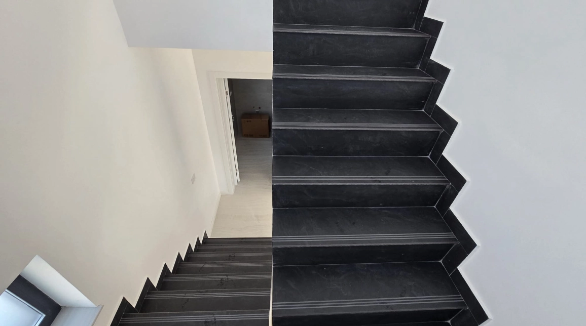 Oferta 3 camere, 108 mp , de vanzare casa in zona Frumoasa,  Hlincea imagine 6
