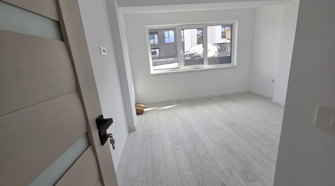 Oferta 2 camere, decomandat, 61 mp , de vanzare apartament nou in zona Pacurari,  Mega Image- Str. Soarelui imagine 13