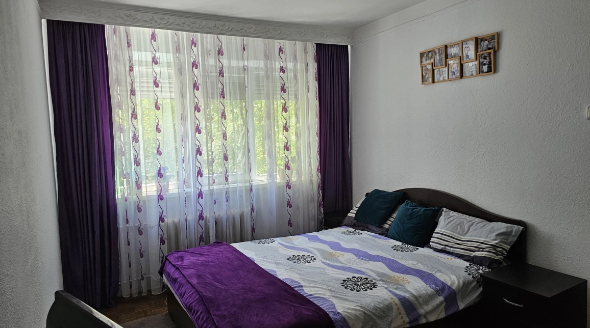 Oferta De vanzare apartament, 3 camere, semidecomandat, 65 mp , Podu Ros,  Salubris imagine 6