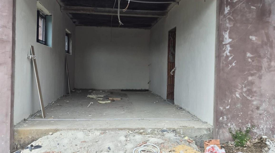 Oferta 4 camere, 200 mp , de vanzare casa in zona Valea Adanca,   5 Drumuri - Iezareni imagine 8