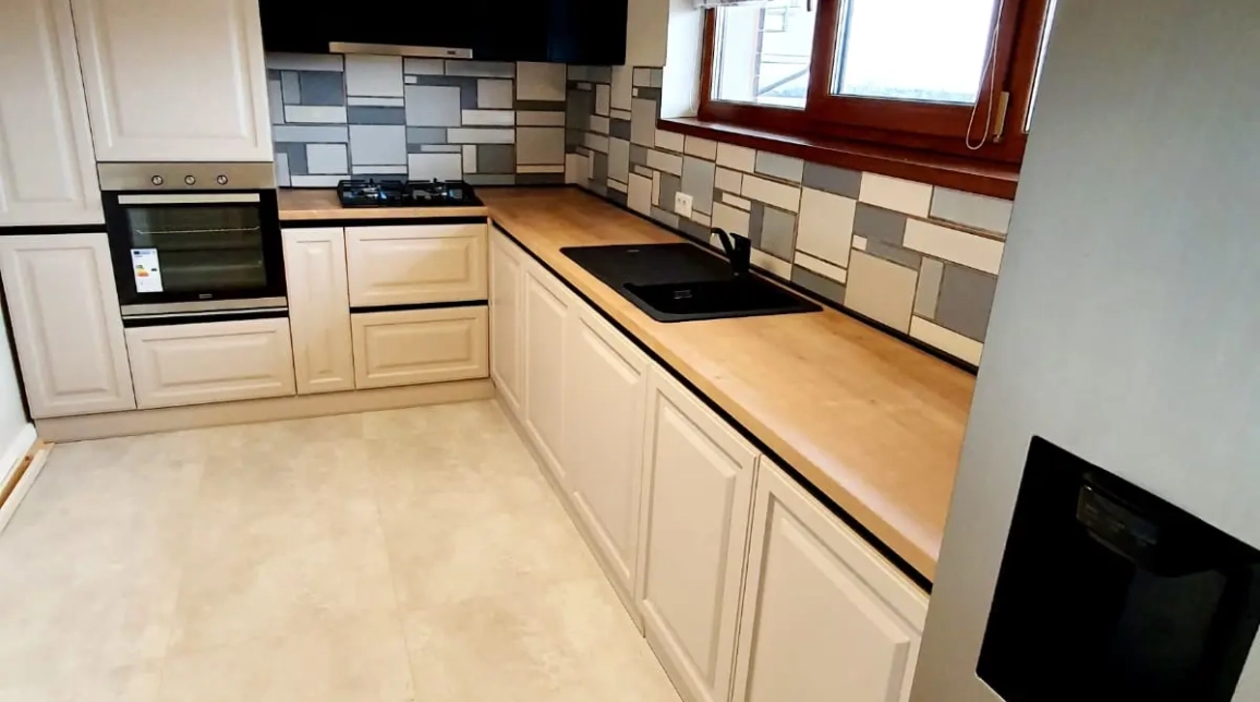 Oferta Apartament de vanzare, 3 camere, decomandat, 75 mp , Galata,  Platoul Insorit imagine 17