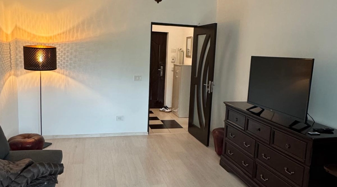 Oferta 2 camere, decomandat, 48 mp , de vanzare apartament in zona Tatarasi,  Scoala 4 imagine 1