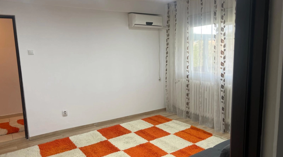 Oferta Apartament de vanzare, 2 camere, semidecomandat, 53 mp , Podu Ros,  Magazinul Tesko imagine 5