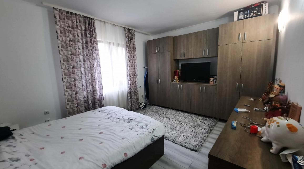 Oferta Miroslava casa 180 mp , 5 camere, de vanzare,  Centru imagine 11