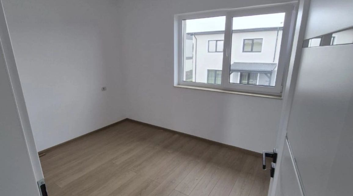 Oferta Valea Lupului casa 100 mp , 4 camere, de vanzare,   imagine 5