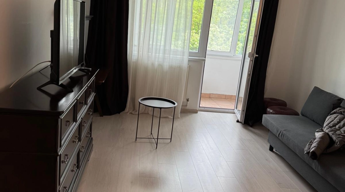 Oferta 2 camere, decomandat, 48 mp , de vanzare apartament in zona Tatarasi,  Scoala 4 imagine 2