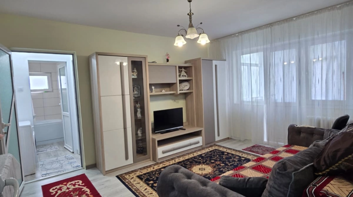 Oferta Apartament de vanzare, 2 camere, semidecomandat, 42 mp , Mircea cel Batran,  BRD imagine 1
