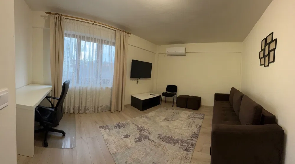 Oferta De inchiriat apartament, 2 camere, decomandat, 46 mp , Centru,  La Doi Pasi imagine 3