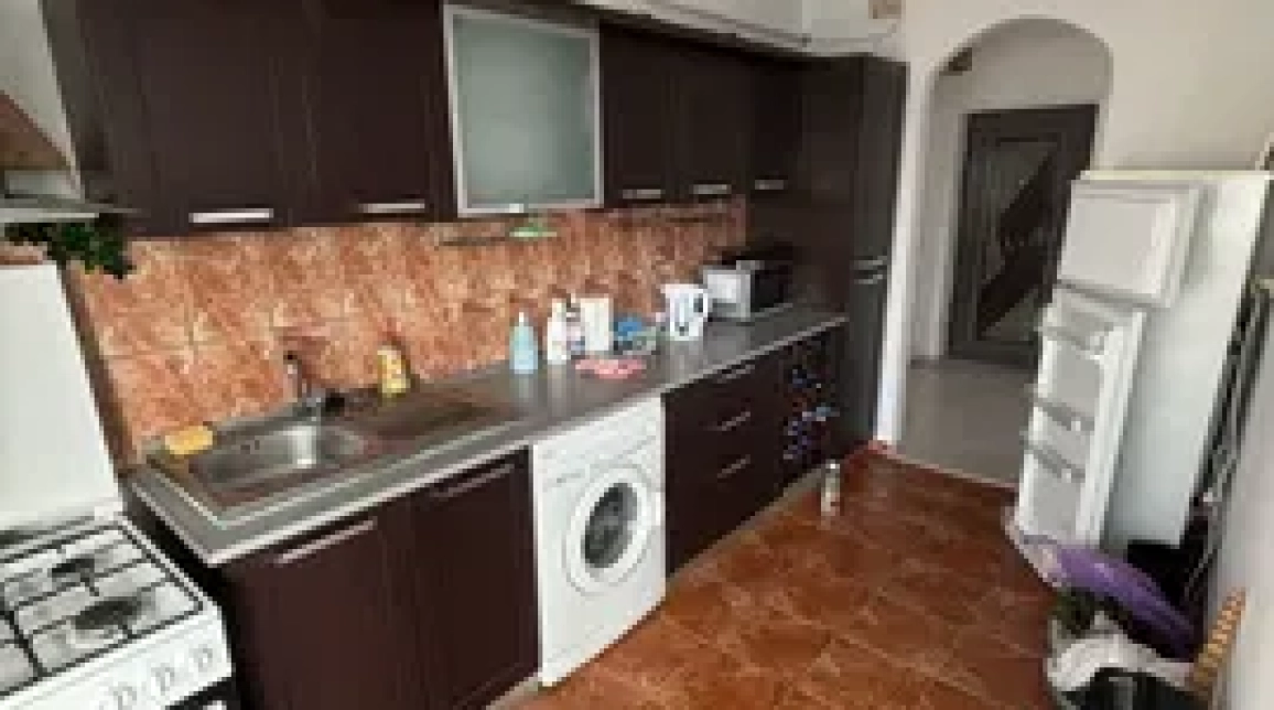 Oferta Central apartament 63 mp , 2 camere, decomandat, de inchiriat,  Hala Centrala imagine 4