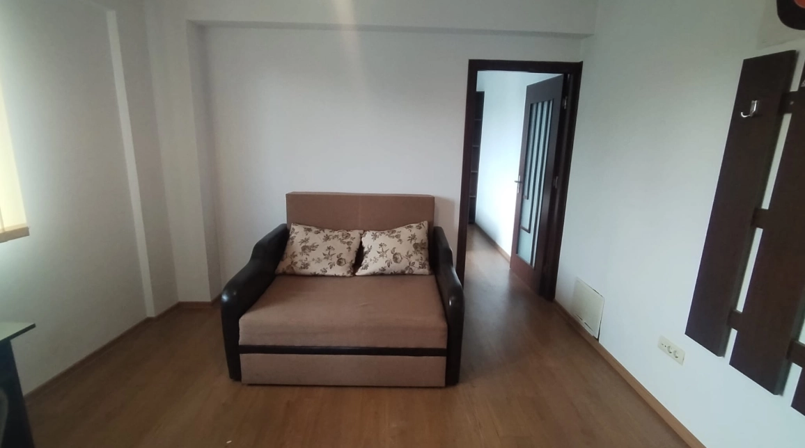 Oferta Central apartament 40 mp , 2 camere, semidecomandat, de inchiriat,  Pallas Campus  imagine 7