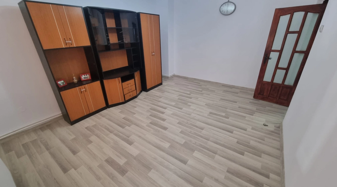 Oferta Casa, 3 camere, 68 mp , Podu Ros, de inchiriat,  Pizzeria Alila imagine 3