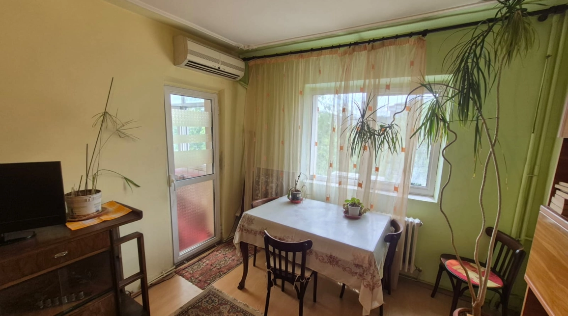 Oferta De vanzare apartament, 2 camere, decomandat, 47 mp , Dacia,  A La Grec imagine 2