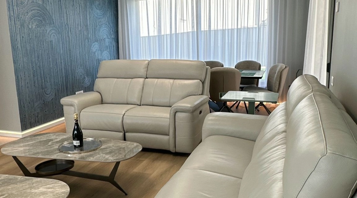 Oferta Casa, 4 camere, 114 mp , Bucium, de vanzare,  Visani - strada principala imagine 2