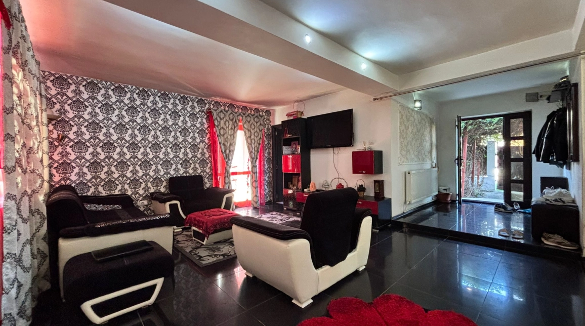 Oferta 6 camere, 138 mp , de inchiriat casa in zona CUG,  Strada Bazei - la 600m de La doi Pasi Bazei imagine 1