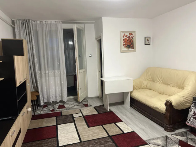 Apartament de inchiriat, o camera,  decomandat ,  30 mp , Tatarasi,  (Kaufland ) 162700
