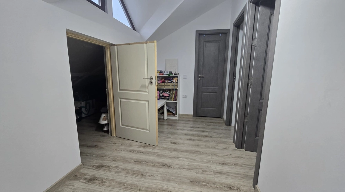 Oferta Apartament nou, 2 camere, , 85 mp , Pacurari, de vanzare,  Popas Pacurari- 900m de Rond Mall Moldova imagine 9