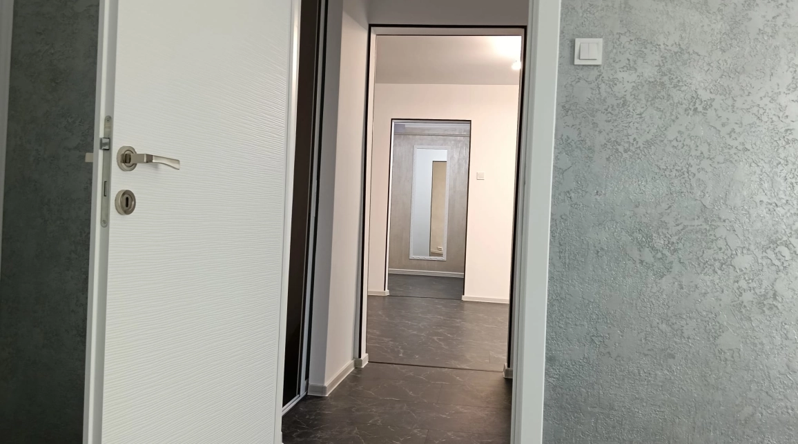 Oferta Apartament, 2 camere, semidecomandat, 54 mp , Podu Ros, de vanzare,  Sensul Giratoriu imagine 18