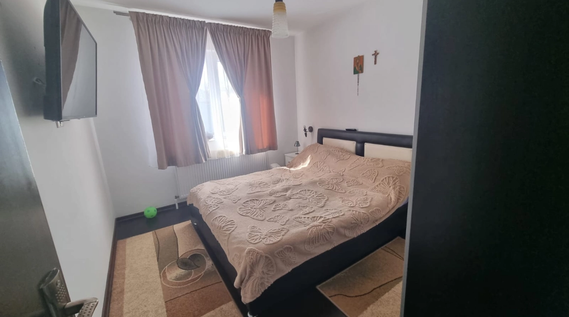 Oferta De vanzare casa, 6 camere, 135 mp , Tatarasi,  Cartier Aviatie imagine 3