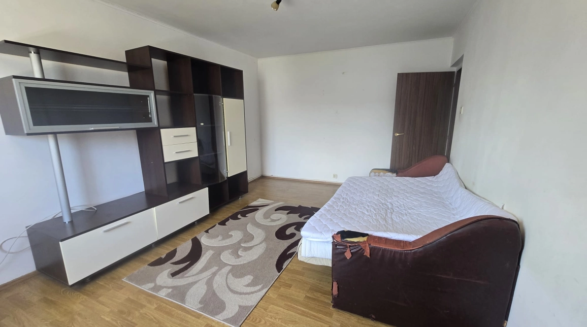 Oferta Nicolina apartament 70 mp , 3 camere, decomandat, de vanzare,  Prima statie - 50m de bulevard imagine 8