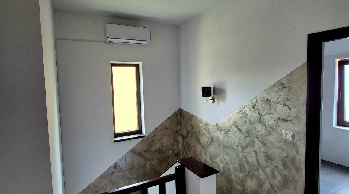 Oferta Casa de vanzare, 4 camere, 117 mp , Valea Lupului,  dupa Antena Orange imagine 4