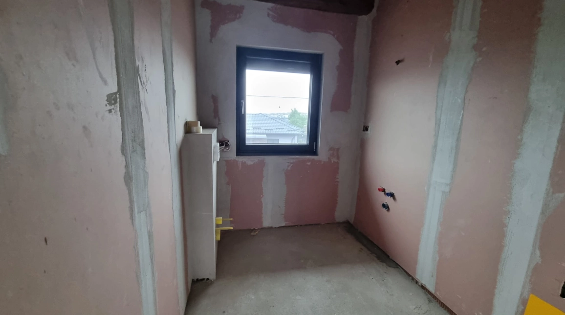 Oferta Casa de vanzare, 6 camere, 205 mp , Valea Adanca,  mai jos de 5 drumuri imagine 10