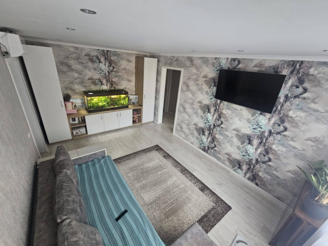 Apartament, 3 camere,  semidecomandat ,  72 mp , Tatarasi, de vanzare,  (Liceul Alexandru Ioan Cuza) 162316