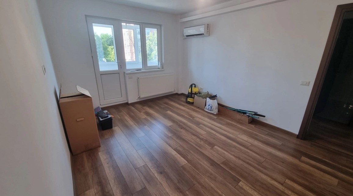 Oferta 3 camere, semidecomandat, 58 mp , de vanzare apartament in zona Tatarasi,  Dispecer-Posta imagine 4