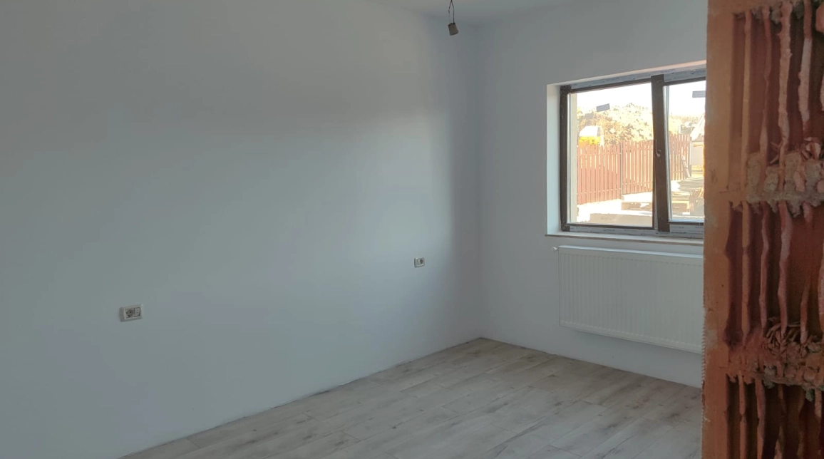 Oferta Miroslava casa 110 mp , 4 camere, de vanzare,  la 1/5 km de primaria Miroslava imagine 5