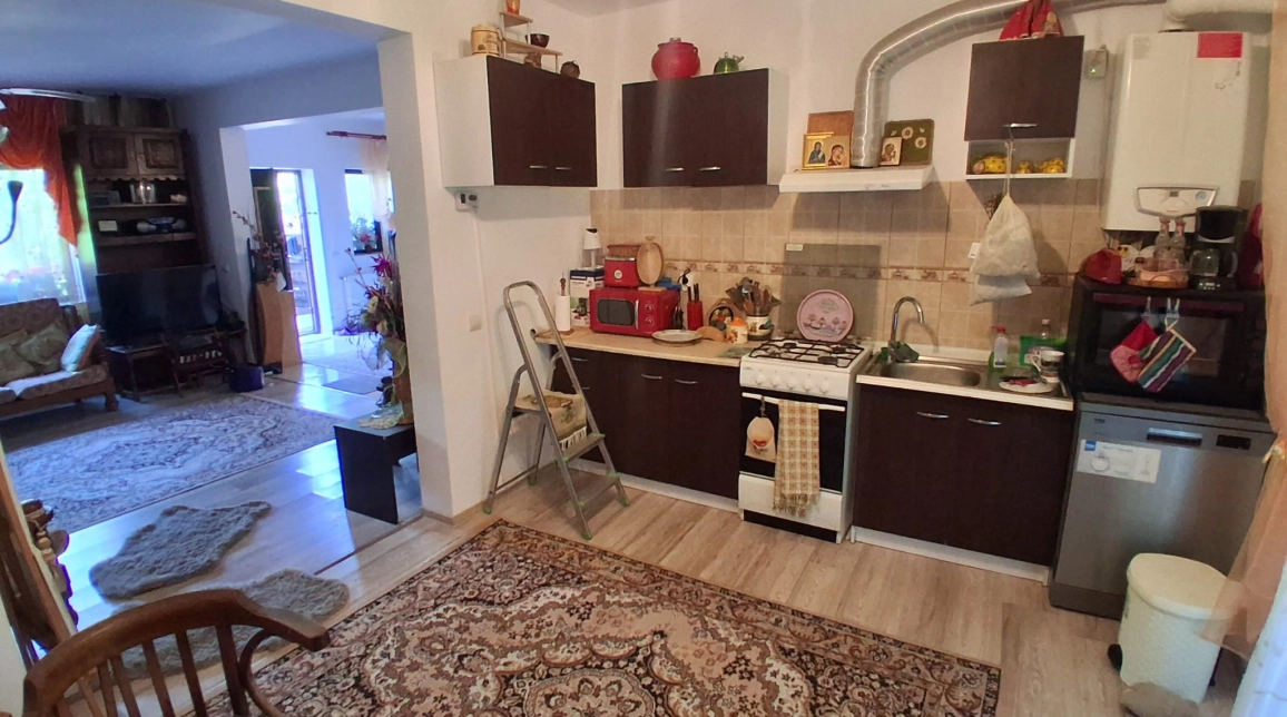 Oferta Popas Pacurari casa 107 mp , 4 camere, de vanzare,  dupa terenul de tenis imagine 6