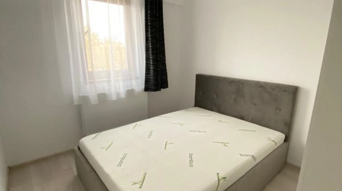 Oferta Bucium apartament 37 mp , 2 camere, , de vanzare,  Colegiul Mihail Sturdza Trei Fantini imagine 3
