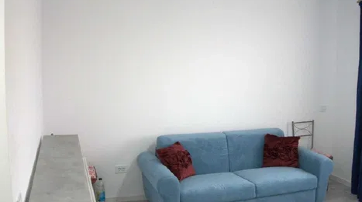 Oferta Apartament, o camera, decomandat, 38 mp , Poitiers, de inchiriat,  Lidl imagine 1