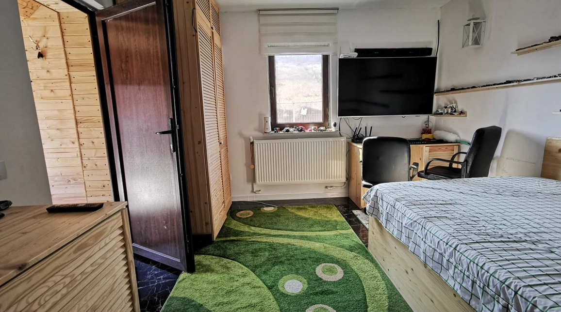 Oferta 6 camere, 296 mp , de vanzare casa in zona Tomesti,  Tomesti imagine 2