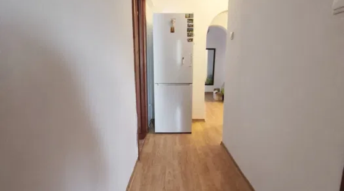 Oferta 3 camere, decomandat, 76 mp , de vanzare apartament in zona Nicolina,  Lidl Poitiers  imagine 6