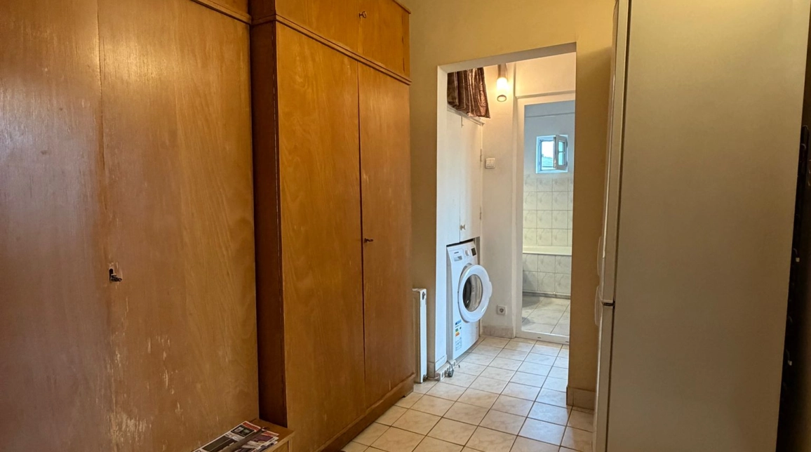 Oferta 2 camere, decomandat, 51 mp , de vanzare apartament in zona Nicolina,  Nicolina 2 Prima statie imagine 1