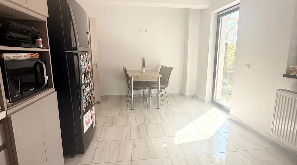 Oferta De vanzare casa, 4 camere, 127 mp , Miroslava,  dupa stadion imagine 2