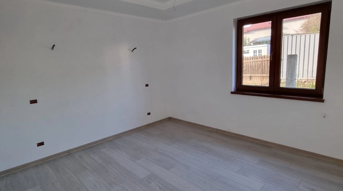 Oferta Casa, 7 camere, 230 mp , Valea Adanca, de vanzare,  5 drumuri imagine 7