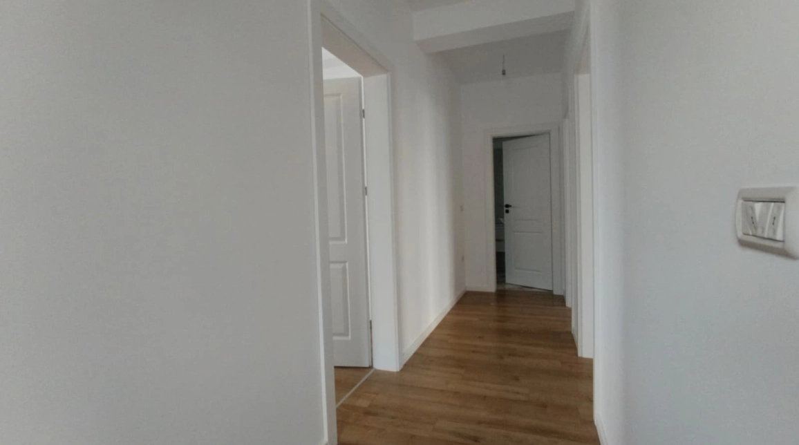 Oferta Casa de vanzare, 4 camere, 120 mp , Valea Lupului,  ( La 7 minute de Rond Pacurari) imagine 4