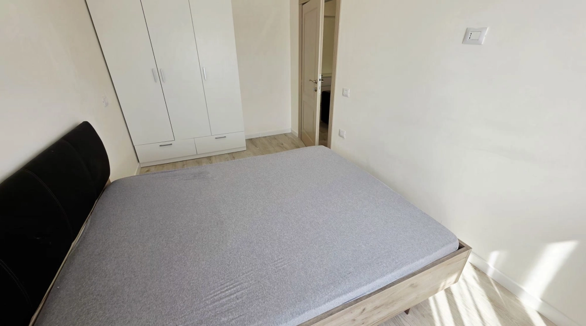 Oferta Apartament, 2 camere, , 42 mp , Bucium, de inchiriat,  Visan imagine 13