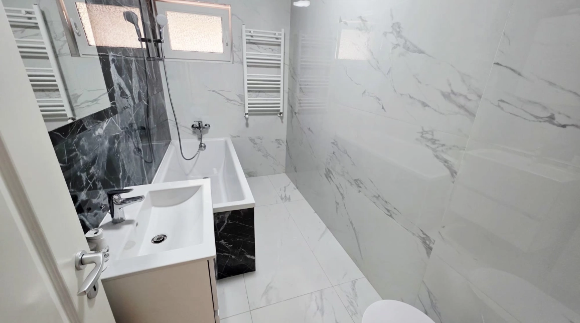 Oferta Apartament de inchiriat, 2 camere, nedecomandat, 45 mp , Tatarasi,  Evergreen imagine 4