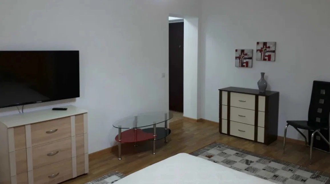 Oferta Tatarasi apartament 31 mp , o camera, decomandat, de vanzare,  Complex Ciurchi imagine 2