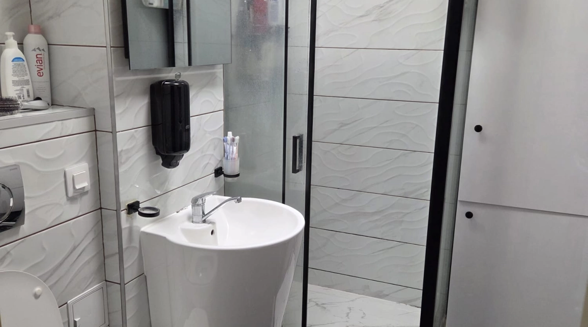 Oferta De vanzare apartament, 3 camere, decomandat, 82 mp , Nicolina,  Prima Statie-Panasonic imagine 9