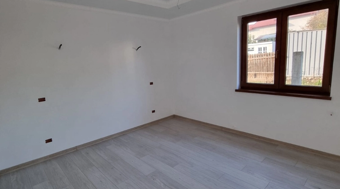 Oferta Casa, 7 camere, 230 mp , Valea Adanca, de vanzare,  5 drumuri imagine 9