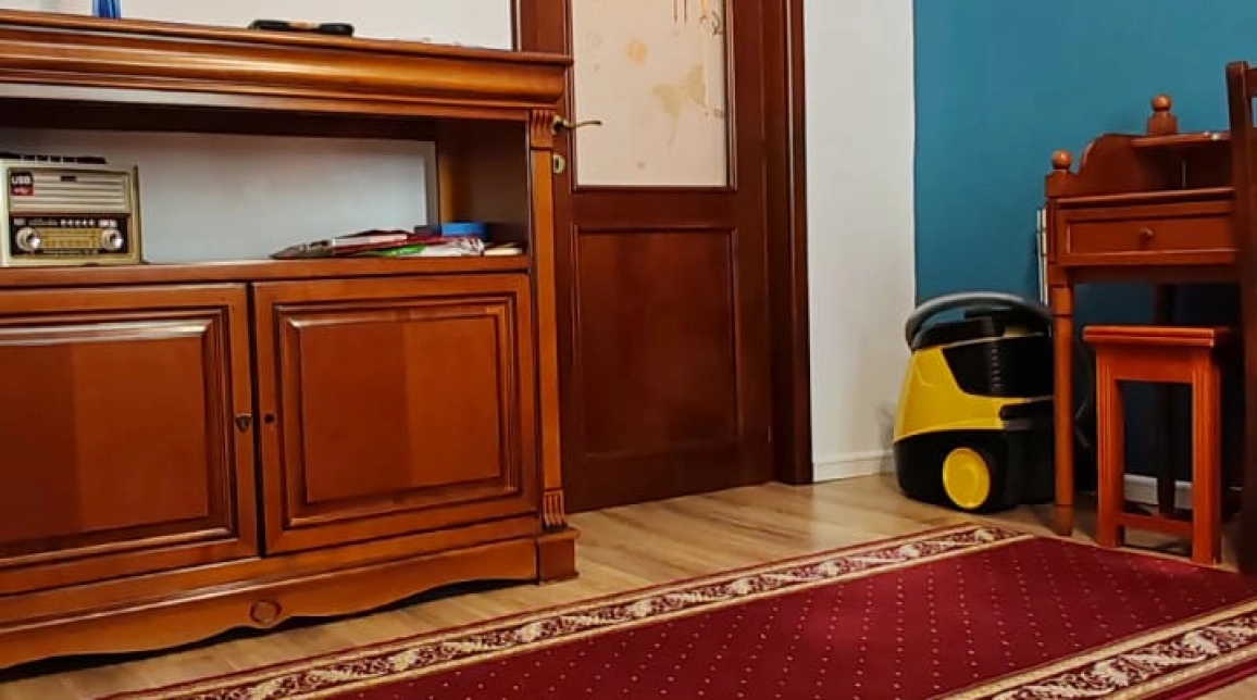 Oferta Casa, 5 camere, 203 mp , Tatarasi, de vanzare,  in spate la posta imagine 2