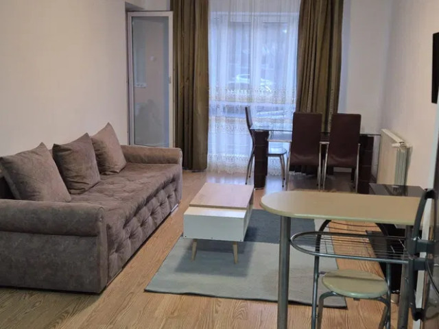 Apartament de inchiriat, 2 camere,  decomandat ,  55 mp , Tatarasi,  (Hotel IRO) 162740
