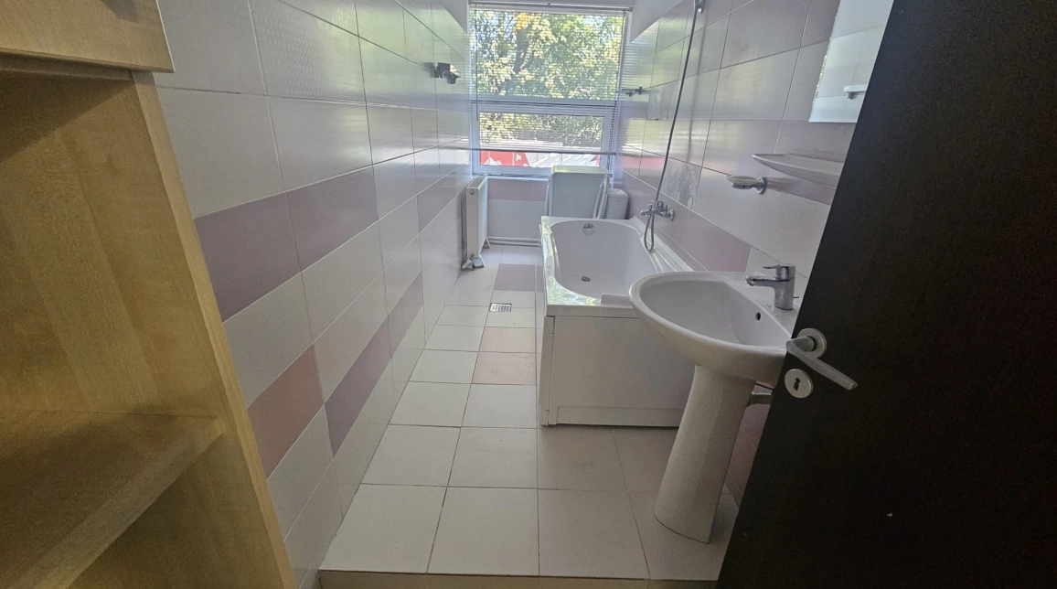 Oferta Apartament nou de vanzare, 2 camere, decomandat, 60 mp , Podul de Fier,  Moara de Vant imagine 9
