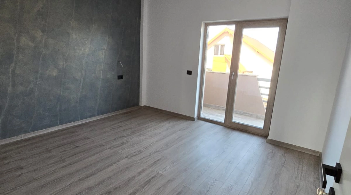 Oferta De vanzare apartament, 3 camere, semidecomandat, 60 mp , Popas Pacurari,  Apartament cu Gradina 1 Decembrie imagine 4