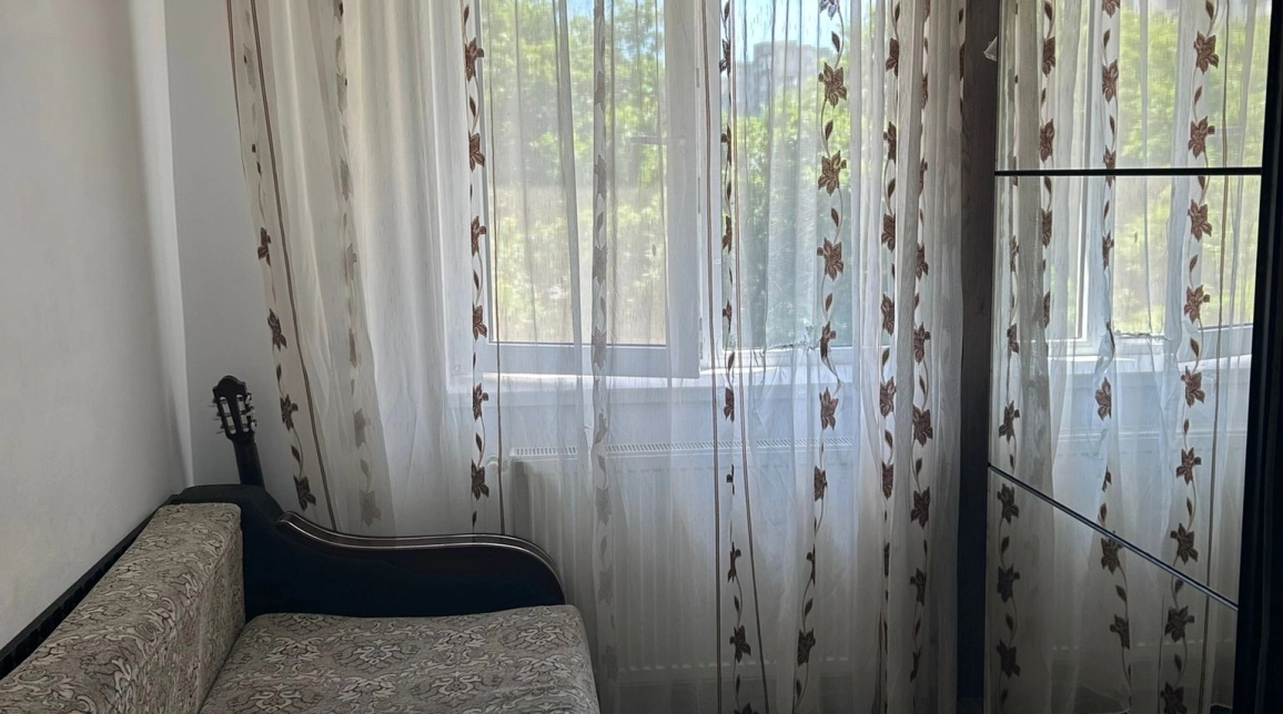 Oferta Pacurari apartament 56 mp , 3 camere, semidecomandat, de vanzare,  ALPHA BANK imagine 11